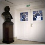 Ing&aring;ngen till Sven Nilsson-hallen